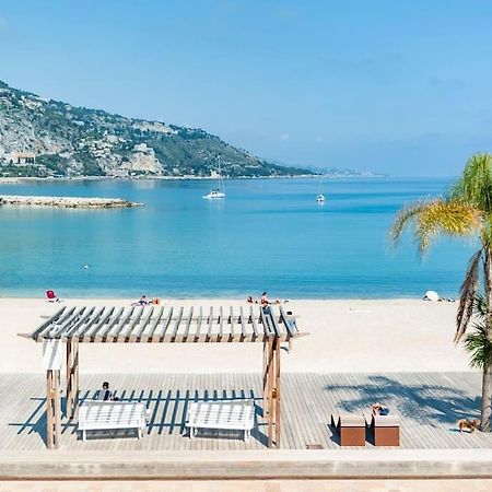 Superbe Studio Avec Terrasse En Front De Mer ม็องตง ภายนอก รูปภาพ