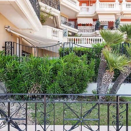 Superbe Studio Avec Terrasse En Front De Mer ม็องตง ภายนอก รูปภาพ
