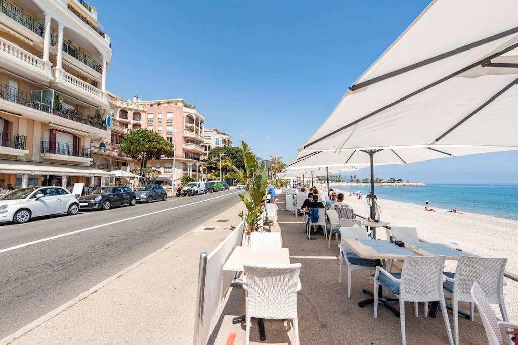 Superbe Studio Avec Terrasse En Front De Mer ม็องตง ภายนอก รูปภาพ