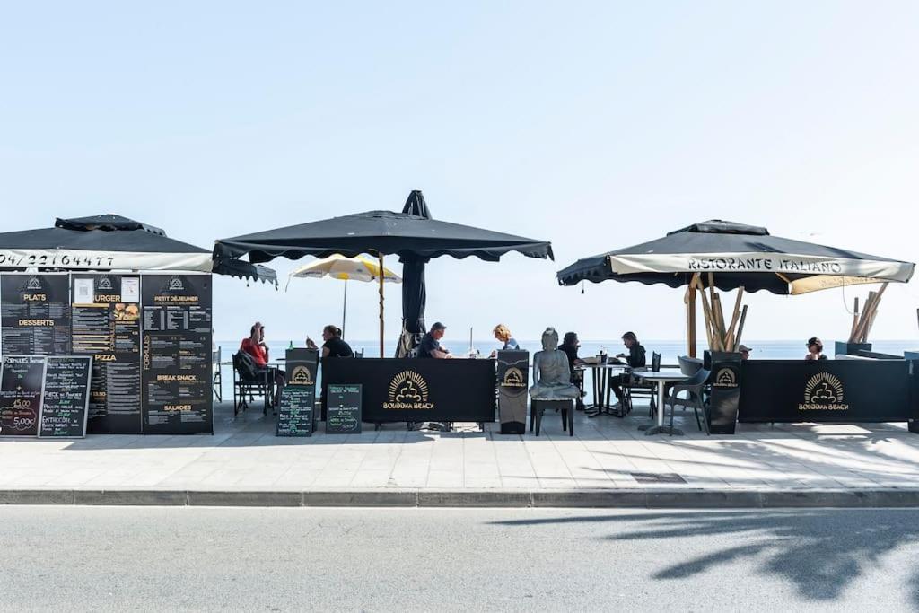 Superbe Studio Avec Terrasse En Front De Mer ม็องตง ภายนอก รูปภาพ